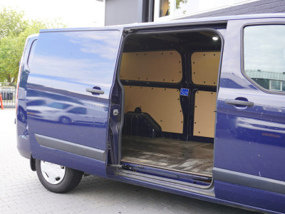 Ford Transit Custom 2.0 TDCI 130PK L2 EURO 6 - Airco - Navi - Cruise - €12.900,- Excl. foto 9