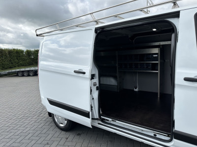 Ford Transit Custom 2.0 TDCI 130 PK / L2H1 / 1e EIG. / 2.800 KG AHG / IMPERIAAL / TREKHAAK / ALUCA INRICHTING / CRUISE / AIRCO foto 10
