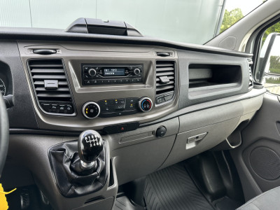 Ford Transit Custom 2.0 TDCI 130 PK / L2H1 / 1e EIG. / 2.800 KG AHG / IMPERIAAL / TREKHAAK / ALUCA INRICHTING / CRUISE / AIRCO foto 15