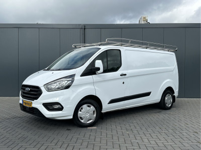 Ford Transit Custom 2.0 TDCI 130 PK / L2H1 / 1e EIG. / 2.800 KG AHG / IMPERIAAL / TREKHAAK / ALUCA INRICHTING / CRUISE / AIRCO foto 2
