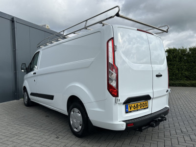 Ford Transit Custom 2.0 TDCI 130 PK / L2H1 / 1e EIG. / 2.800 KG AHG / IMPERIAAL / TREKHAAK / ALUCA INRICHTING / CRUISE / AIRCO foto 5
