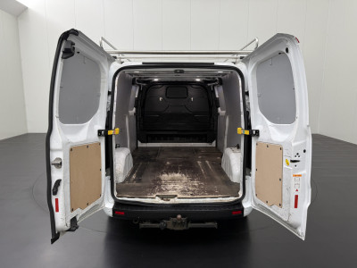 Ford Transit Custom 2.0TDCI 130PK Lang | 2xSchuifdeur | Imperiaal | Trekhaak | Multimedia | Camera | Airco | Cruise | 3-Zits foto 4