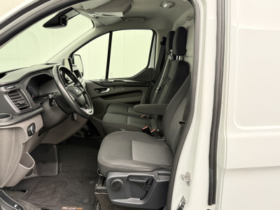 Ford Transit Custom 2.0TDCI 130PK Lang Automaat | Imperiaal | Trekhaak | Cruise | Camera | Airco foto 18