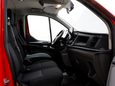 Ford Transit Custom 2.0 TDCI 130pk L1H1 Trend D.C. Airco/Navi/Imperiaal 11-2019 foto 7