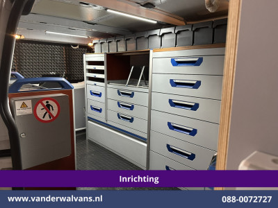Ford Transit Custom 2.0 TDCI 130pk L2H1 Inrichting Euro6 Airco | Camera | 2800kg Trekhaak | LED | Cruisecontrol Stoelverwarming, Verwarmde voorruit, Parkeersensoren, Achterklep foto 2