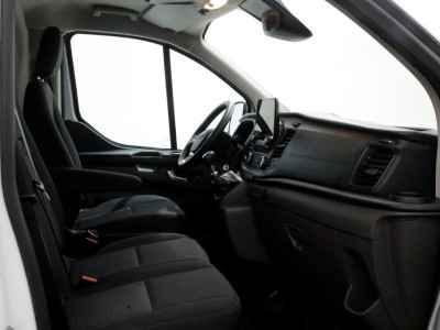 Ford Transit Custom 2.0 TDCI 130pk L2H1 Trend Airco/Navi/Camera Trekhaak 2800kg 07-2023 foto 3