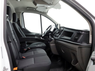 Ford Transit Custom 2.0 TDCI 130pk L2H1 Trend Inrichting/2x Schuifdeur/Trekhaak 2800kg 06-2021 3