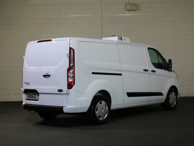 Ford Transit Custom 2.0 TDCI 130pk L2 H1 Trend Koelwagen Automaat Airco Camera Apple Carplay foto 9