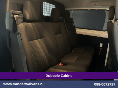 Ford Transit Custom 2.0 TDCI 131pk L2H1 Dubbele Cabine Euro6 Airco | 5-Zits | Xenon | Navigatie | Cruisecontrol | LED | 2800kg Trekhaak Stoelverwarming, Parkeersensoren, Achterklep foto 2