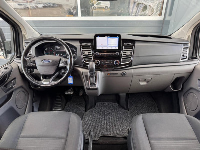 Ford Transit Custom 2.0 TDCI 131pk L2H1 Limited DC | D-RIEM NIEUW! | 2x SCHUIF | Navi | Camera | Raptor | CarPlay | Trekhaak | 5-p foto 3