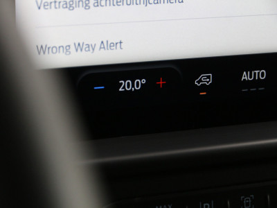 Ford Transit Custom 2.0 TDCI 136 | KAR-edition | LED | Camera | Clima.. foto 13