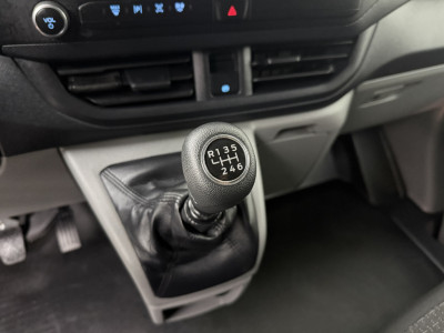 Ford Transit Custom 2.0TDCI 136PK Lang Business Digital Cockpit | Navigatie | Camera | Multimedia | 3-Zits | Trekhaak foto 17