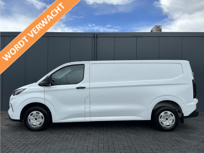 Ford Transit Custom 2.0 TDCI 136 PK TREND / L2H1  / 2.740 KG AHG / CAMERA / CRUISE / 3 ZITS / AIRCO / CARPLAY