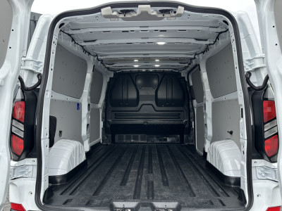 Ford Transit Custom 2.0 TDCI 136 PK TREND / L2H1  / 2.800 KG AHG / CAMERA / CRUISE / 3 ZITS / AIRCO / CARPLAY foto 9