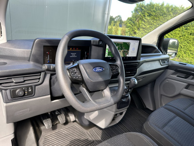 Ford Transit Custom 2.0 TDCI 136 PK TREND / L2H1 / 20.160 KM / CAMERA / ECC / CRUISE / APPLE CARPLAY / ANDROID AUTO / 2.740 KG AHG foto 7