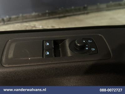 Ford Transit Custom 2.0 TDCI 136pk L2H1 Euro6 Airco | Camera | LED | Apple Carplay | Cruisecontrol Android Auto, Verwarmde voorruit, Parkeersensoren, Bijrijdersbank, 2740kg trekvermogen 19