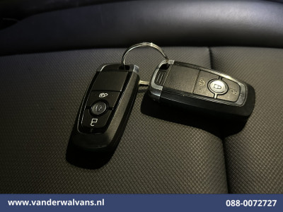 Ford Transit Custom 2.0 TDCI 136pk L2H1 Euro6 Airco | Camera | Navigatie | Apple Carplay | LED | Cruisecontrol Android Auto, 2800kg trekhaak, Parkeersensoren, Verwarmde voorruit, Bijrijdersbank foto 21