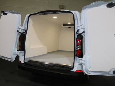 Ford Transit Custom 2.0 TDCI 136pk L2 H1 Koelwagen (Wordt verwacht) foto 14