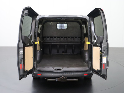 Ford Transit Custom 2.0TDCI 170PK Automaat Dubbele Cabine | Navigatie | Camera | Leder | 2xSchuifdeur | Trekhaak foto 4
