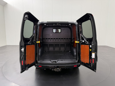 Ford Transit Custom 2.0TDCI 170PK Automaat Sport Dubbele Cabine | 2xSchuifdeur | Leder | Multimedia | Camera | Trekhaak 4