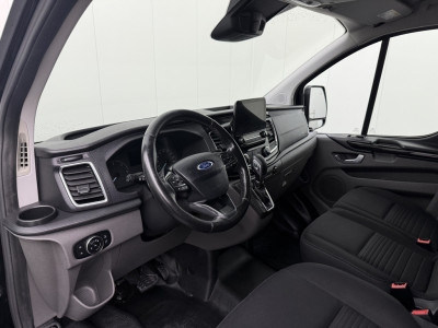 Ford Transit Custom 2.0TDCI 170Pk Automaat Lang Limited | Navigatie | Camera | Multimedia | Trekhaak | Airco | Cruise | 3-Zits foto 3