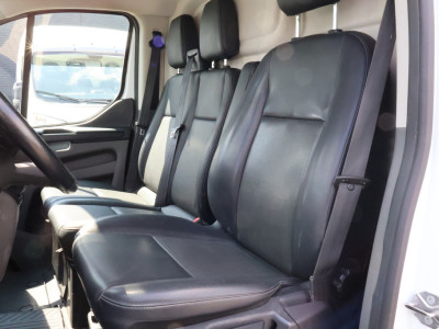 Ford Transit Custom 2.0 TDCI 170pk L2 H1 Airco Camera Trekhaak foto 2