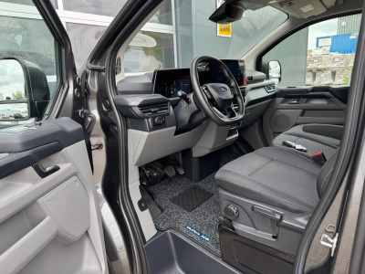 Ford Transit Custom 2.0 TDCI 170pk L2H1 Limited Automaat | CarPlay | 17 inch | Camera | Stuur + stoelverwarming | LED | Keyfree 14