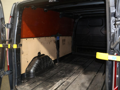 Ford Transit Custom 2.0 TDCI 170pk L2 H1 Trend foto 15