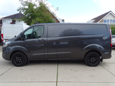 Ford Transit Custom 2.0 TDCI 177 pk L2H1 Limited foto 8