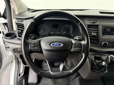 Ford Transit Custom 2.0TDCI Achterdeuren | 2500Kg Trekgewicht | Airco | Cruise | 3-Zits | Betimmering foto 14