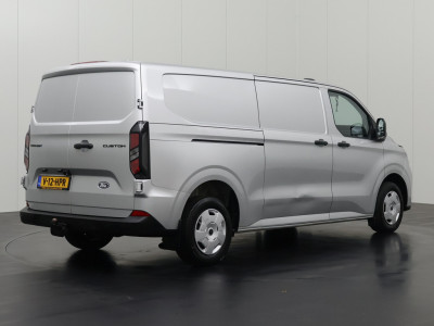 Ford Transit Custom 2.0TDCI Automaat Lang Limited | 2xSchuifdeur | Multimedia | Camera | Airco | Cruise | 3-Zits | Trekhaak foto 2