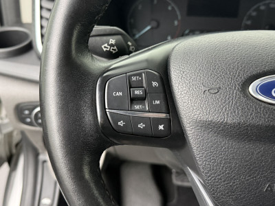 Ford Transit Custom 2.0TDCI Automaat Lang Limited | Imperiaal | trekhaak | 2xSchuifdeur | Airco | Cruise | 3-Zits foto 16
