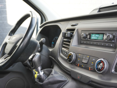 Ford Transit Custom 2.0 TDCI Dubbel Cabine L2H2 EURO 6 - Airco - Cruise - PDC - €19.900,- Excl. foto 3