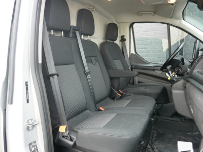 Ford Transit Custom 2.0 TDCI EURO 6 - Airco - Cruise - Camera - €14.900,- Excl. foto 5