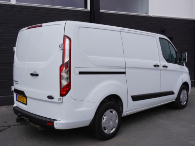 Ford Transit Custom 2.0 TDCI EURO 6 - Airco - Cruise - Camera - €16.900,- Excl. 2