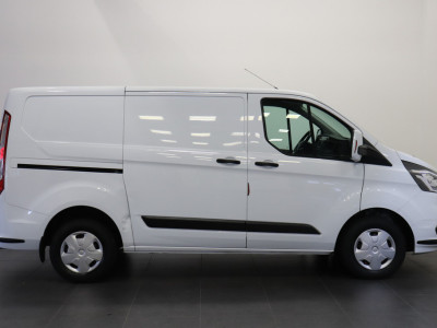 Ford Transit Custom 2.0 TDCI EURO 6 - Airco - Cruise - PDC - €12.900,- Excl. foto 11