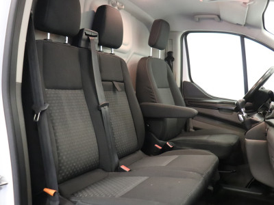 Ford Transit Custom 2.0 TDCI EURO 6 - Airco - Cruise - PDC - €12.900,- Excl. foto 4