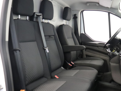 Ford Transit Custom 2.0 TDCI EURO 6 - Airco - Navi - Cruise - € 13.950,- Excl. foto 4