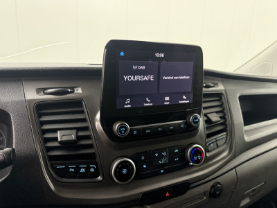 Ford Transit Custom 2.0TDCI Imperiaal | Trekhaak | Multimedia | Camera | 3-Zits foto 18