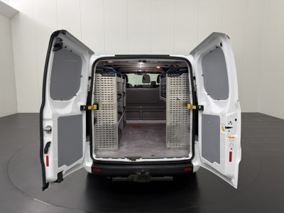 Ford Transit Custom 2.0TDCI Kastinrichting | Trekhaak | Navigatie | Multimedia | 3-Zits | Airco | Cruise foto 4