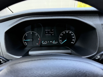 Ford Transit Custom 2.0 TDCI / L1H1 / 1e EIG. / 40.176 KM! / TREKHAAK / IMPERIAAL / INRICHTING / AIRCO / 3-ZITS 11