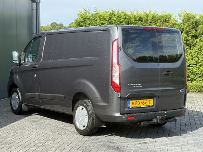Ford Transit Custom 2.0 TDCI / L1H1 / 1e EIG. / AIRCO / CRUISE / NAVI / LED / 2.5 TONS TREKHAAK / 3-ZITS / PDC foto 5