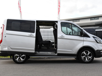 Ford Transit Custom 2.0 TDCI L1H1 Active DC Full Options! Adaptieve Cruise, Camera, Xenon, Carplay, Leder, Automaat, 170pk, Multimedia, Uniek! foto 11