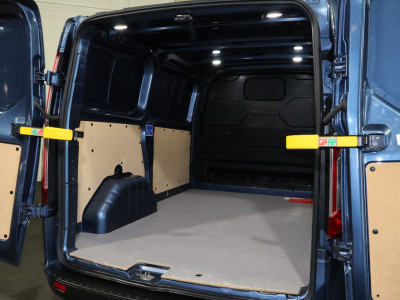 Ford Transit Custom 2.0 TDCI L1 H1 Automaat Navigatie Camera foto 14