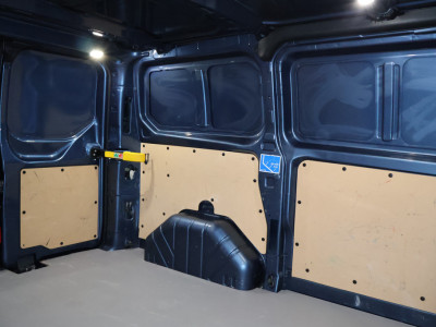 Ford Transit Custom 2.0 TDCI L1 H1 Automaat Navigatie Camera foto 15