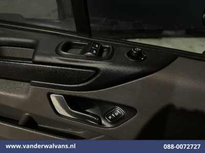 Ford Transit Custom 2.0 TDCI L1H1 Euro6 Airco | Camera | Imperiaal | Apple Carplay | LED | Cruisecontrol Android Auto, Verwarmde voorruit, 2500kg Trekhaak, Parkeersensoren, Bijrijdersbank foto 18