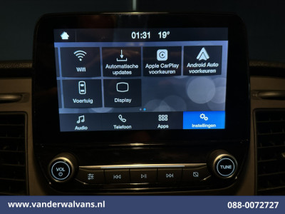 Ford Transit Custom 2.0 TDCI L1H1 Euro6 Airco | Camera | Imperiaal | Apple Carplay | LED | Cruisecontrol Android Auto, Verwarmde voorruit, 2500kg Trekhaak, Parkeersensoren, Bijrijdersbank foto 4