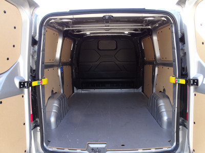 Ford Transit Custom 2.0 TDCI L1H1 Limited Automaat 12