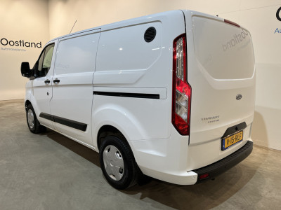 Ford Transit Custom 2.0 TDCI L1H1 Trend 130 PK / Servicebus / Bott Inrichting / Euro 6 / Schuifdeur L+R / Airco / CarPlay / Cruise Control / Camera / Navigatie / Klep / 3-Zits foto 19