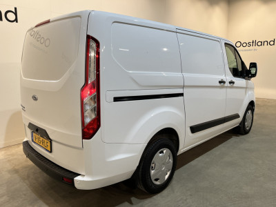 Ford Transit Custom 2.0 TDCI L1H1 Trend 130 PK / Servicebus / Bott Inrichting / Euro 6 / Schuifdeur L+R / Airco / CarPlay / Cruise Control / Camera / Navigatie / Klep / 3-Zits foto 21